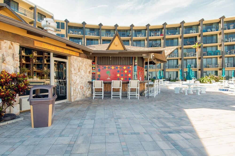 Ocean Views by Day, Star Gazing by Night #441