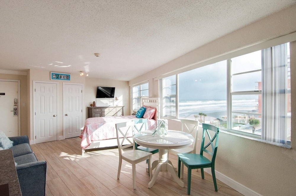 Ocean Views by Day, Star Gazing by Night #441