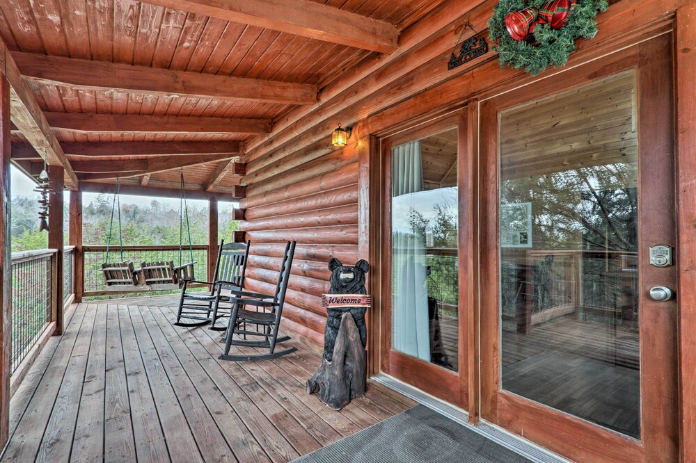 NEW! Smoky Mountains Cabin < 1 Mi to Douglas Lake