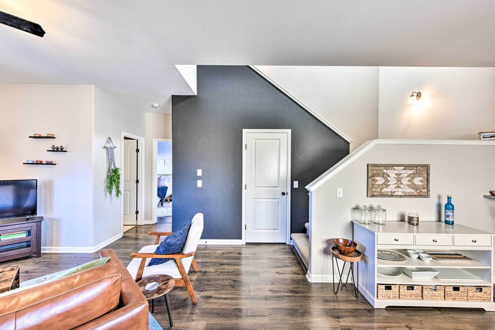 Modern Poncha Springs Townhome w/ Mtn Views! Poncha Springs Vrbo