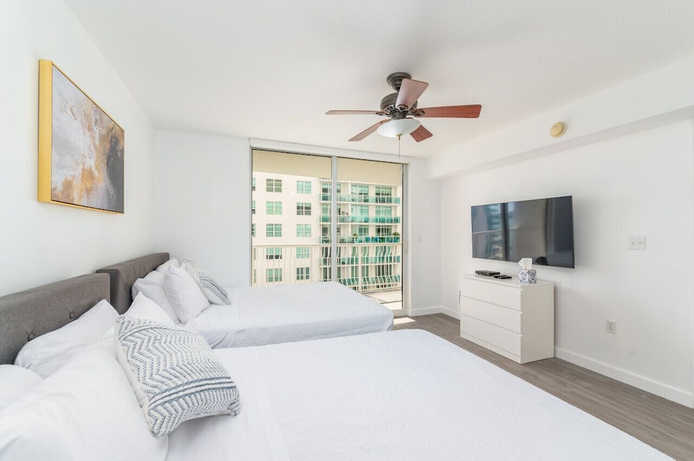 The Club 1605 · 2bedroom ocean views brickell freeparking