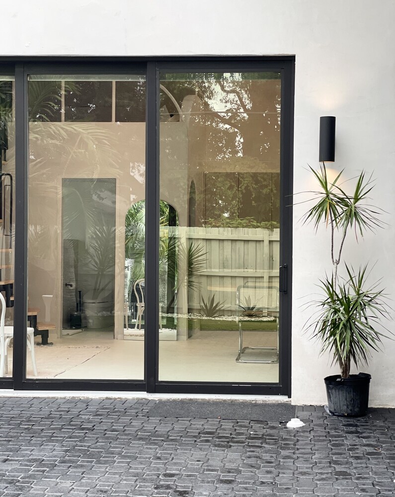 Beautiful illuminated LOFT in the heart of Miami’s Design District