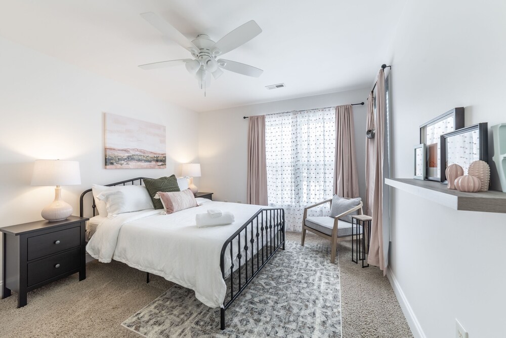 NEW LISTING! Lake Front 5 bedroom with Private Dock and Two Car Garage