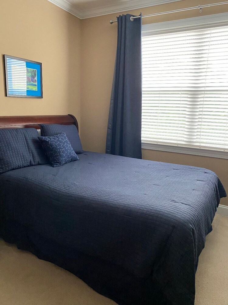 Great Masters rental 4 bed/6 bath, custom home; close to the Augusta