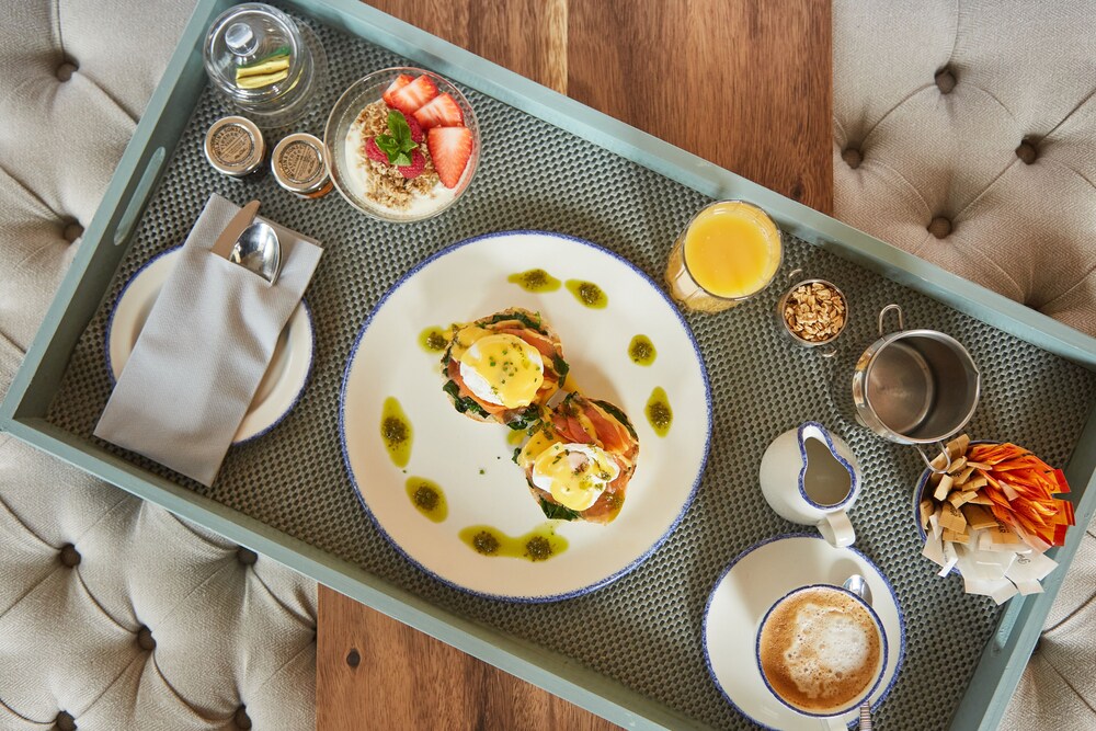 Riva Boutique Hotel & Restaurant