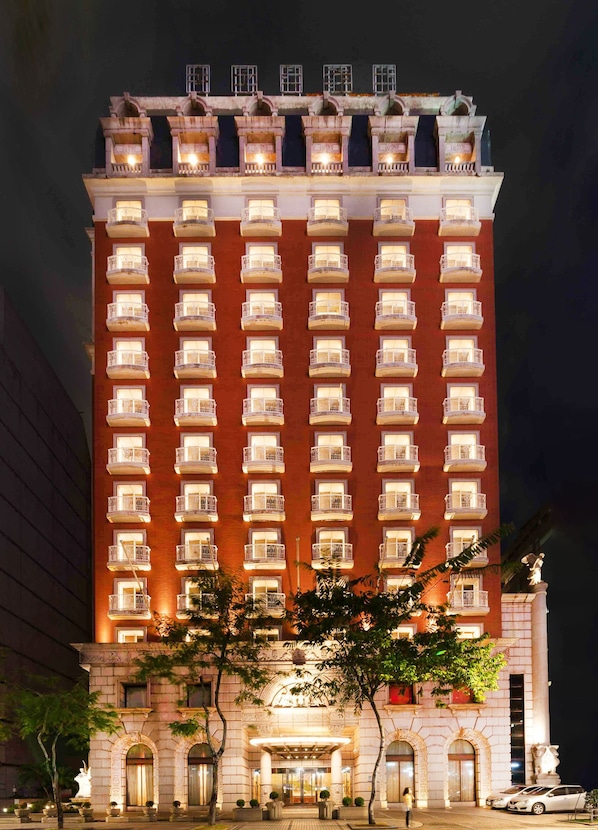 Hamp Court Palace (Taipei Taiwan) Taipei hotel discounts Hotels com Hamp Court Palace (Taipei Taiwan) Taipei hotel discounts Hotels com