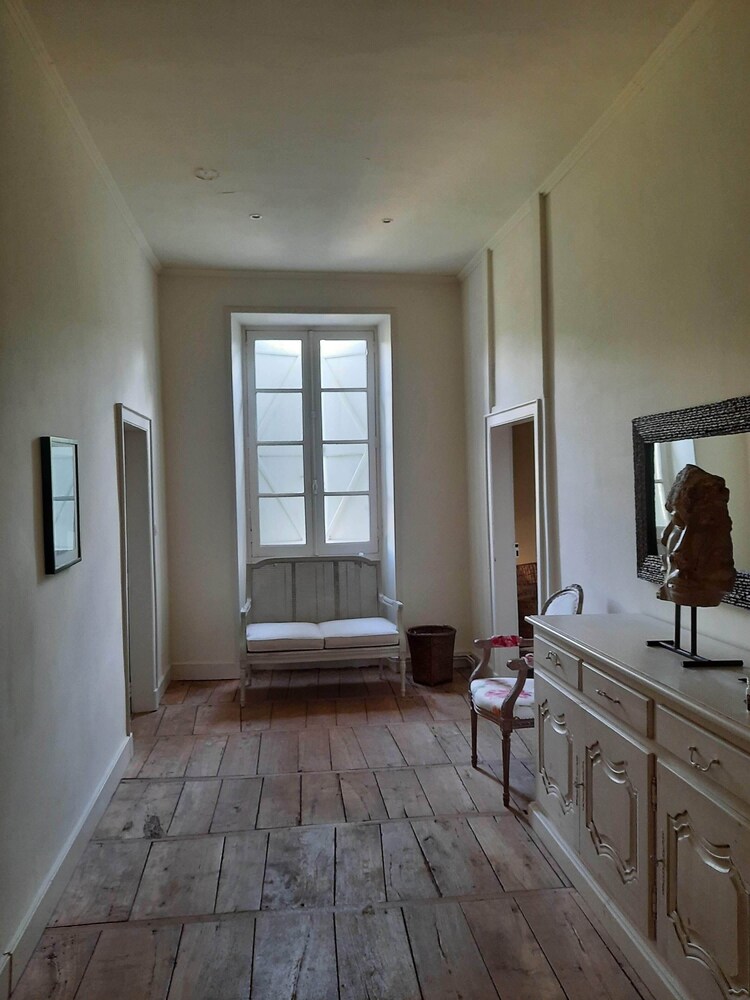 Large holiday home in the Lot in the heart of the Quercy regional park