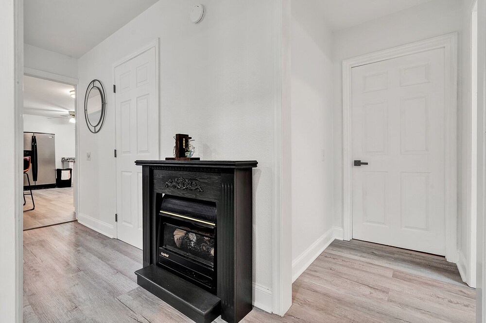 Monteagle Modern Home Awesome LocationNew Spring Specials