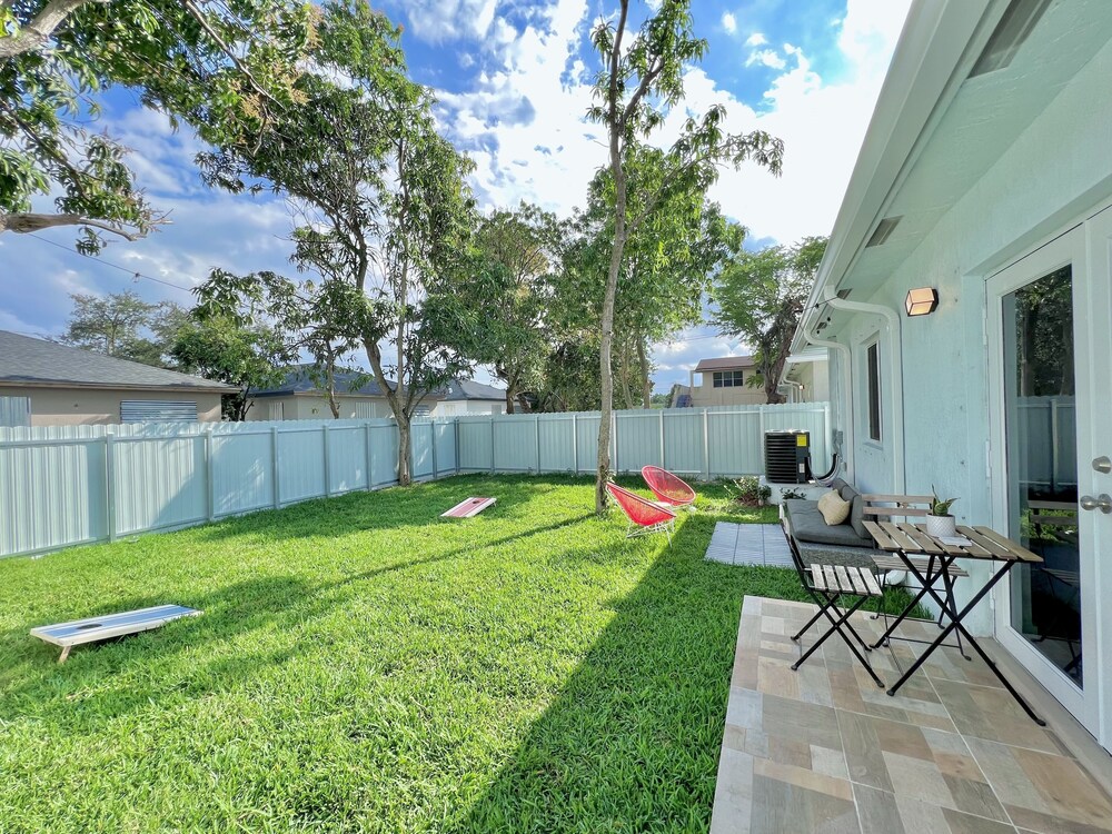 NEW 2022☆Luxury 3Bed/2Bath Private Clean Home☀️🏝MIAMI ☆ Pet Friendly