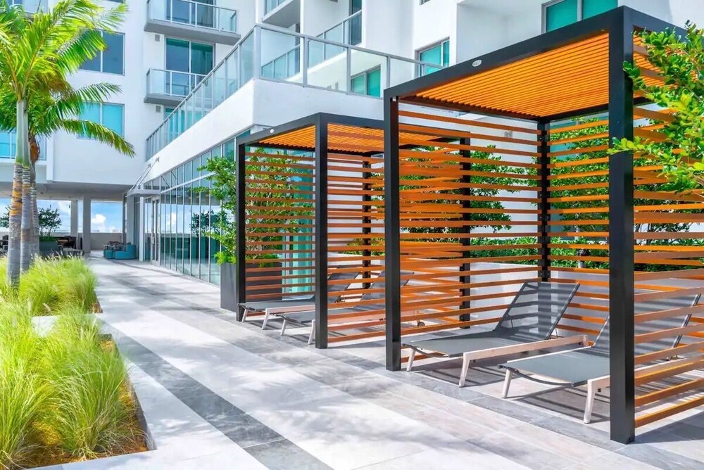 LUXURY 1BDRM/1B CONDO LOCATED IN WYNWOOD / DESIGN DISTRICT MIAMI