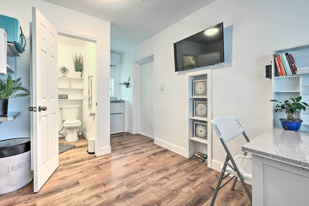 NEW! Miami Tiny House-Style Studio: Walk to Bay!