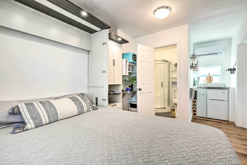 NEW! Miami Tiny House-Style Studio: Walk to Bay!