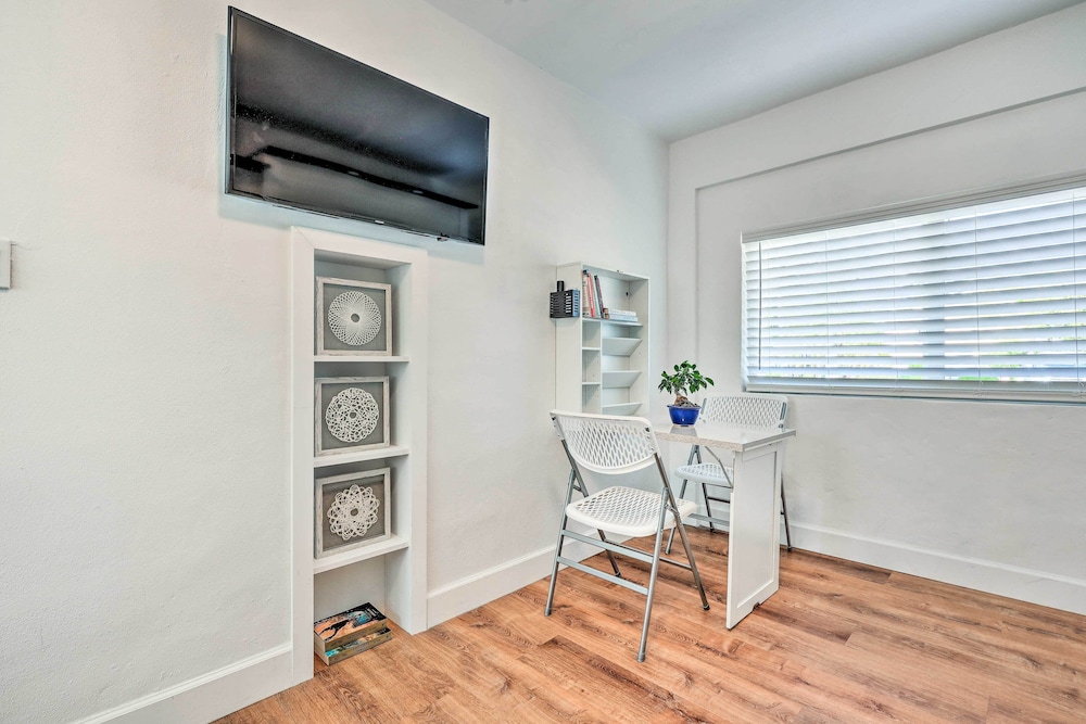 NEW! Miami Tiny House-Style Studio: Walk to Bay!