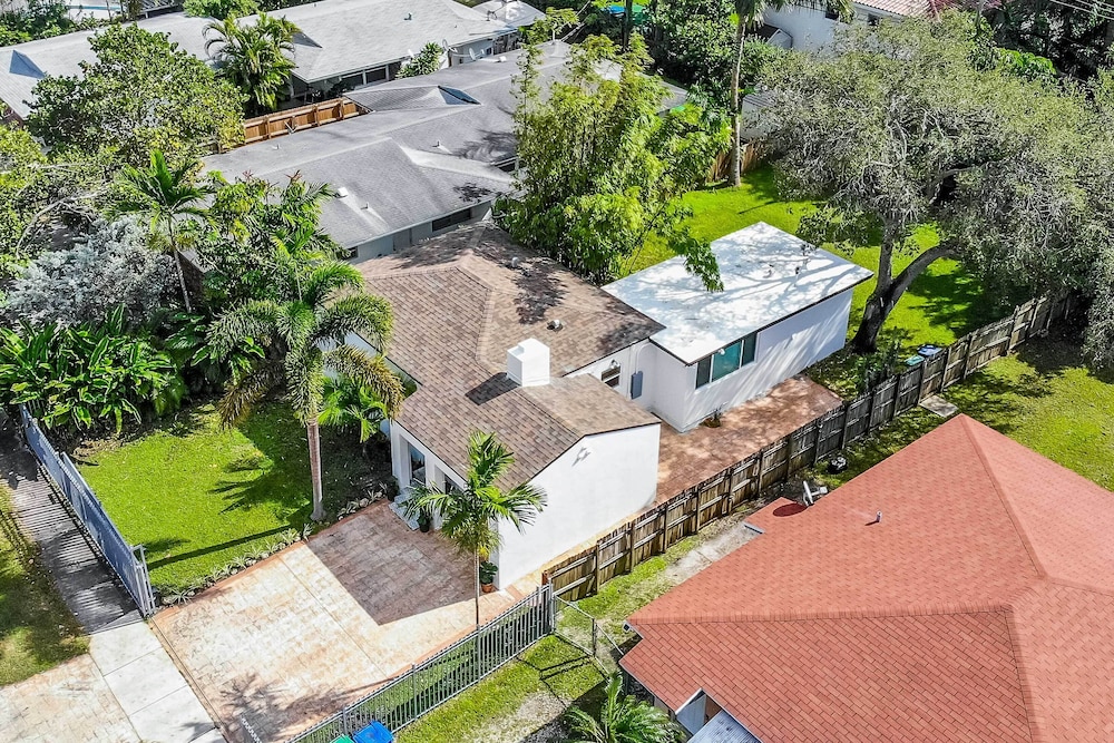 NEW! Miami Tiny House-Style Studio: Walk to Bay!