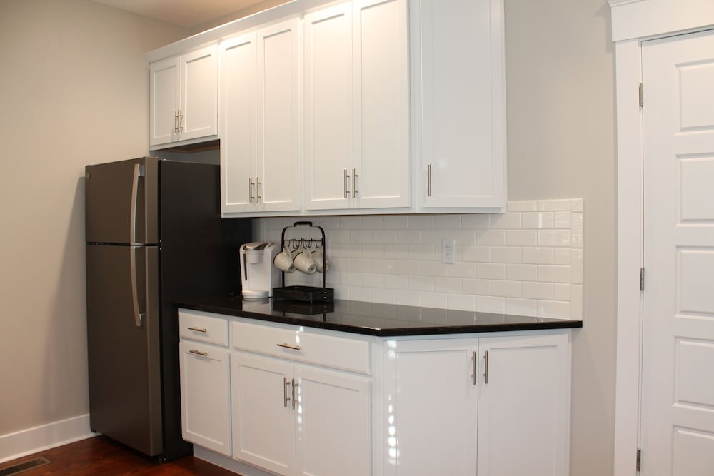 Old Glory - NEW LISTING / FULLY RENOVATED