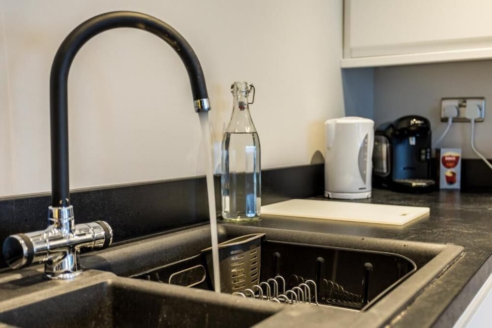 Suite Life Serviced Apartments