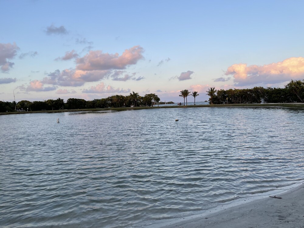 Bella Resort Near Key Largo and Everglades