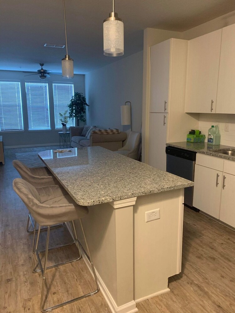 Lovely whole apartment that’s great for any stay