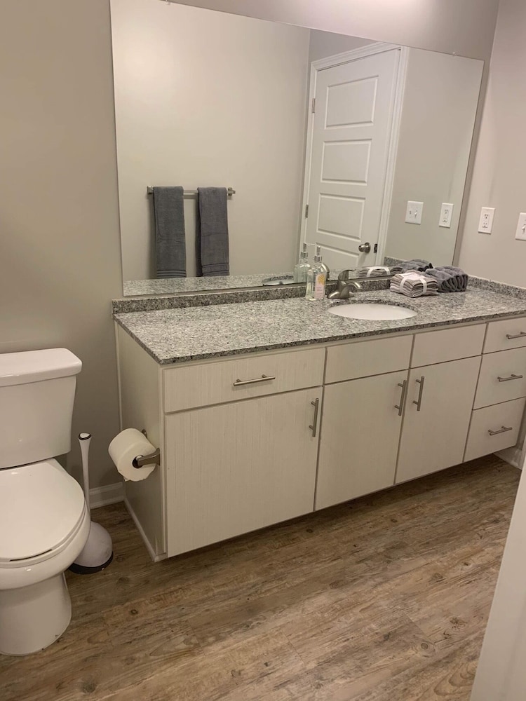 Lovely whole apartment that’s great for any stay