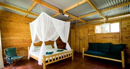 Budongo Eco Lodge