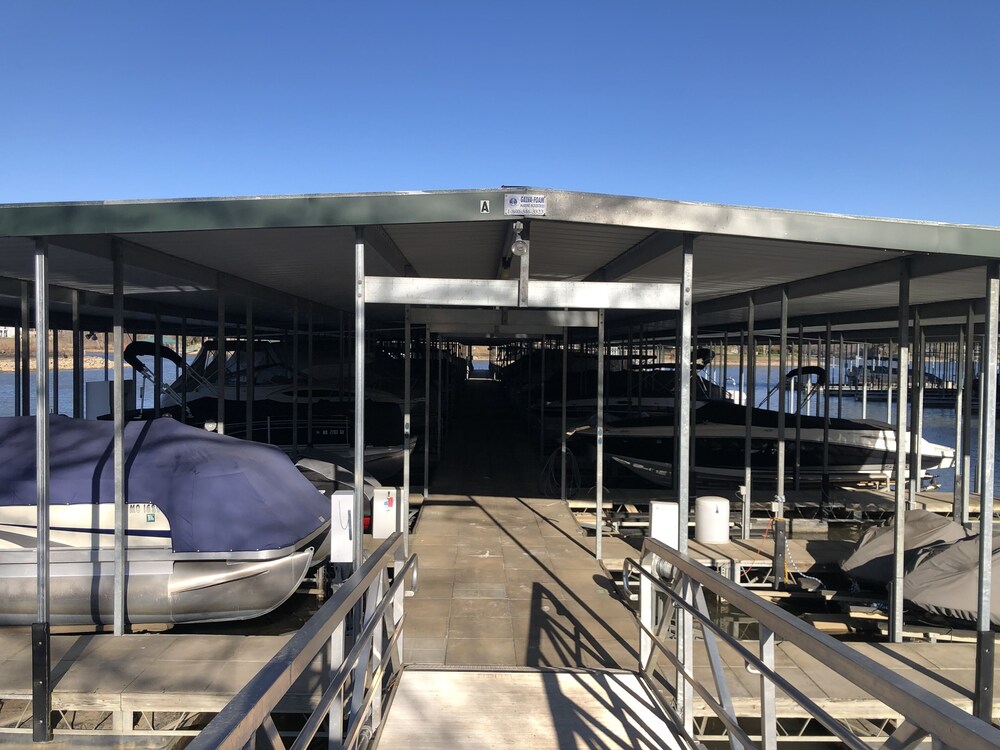 Boat Slip ONLY! Old Kinderhook Marina in Camdenton Best Rates & Deals