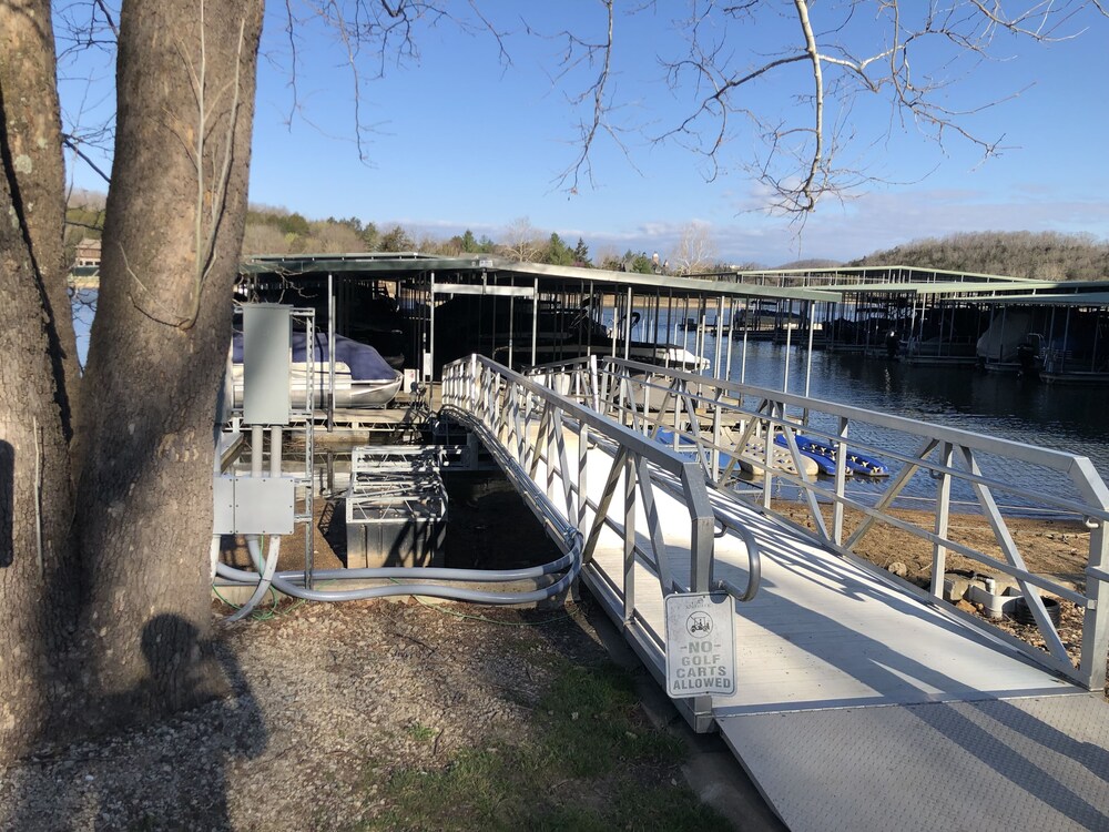 Boat Slip ONLY! Old Kinderhook Marina in Camdenton Best Rates & Deals
