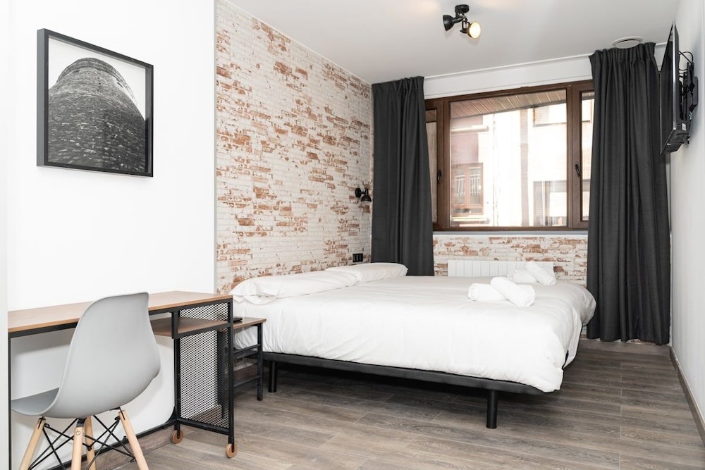 Foto - Pension H30 SALCES Self check in Licencia HBI01292