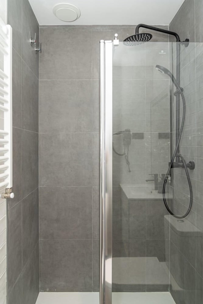 Foto - Pension H30 SALCES Self check in Licencia HBI01292