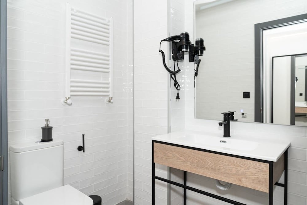 Foto - Pension H30 SALCES Self check in Licencia HBI01292