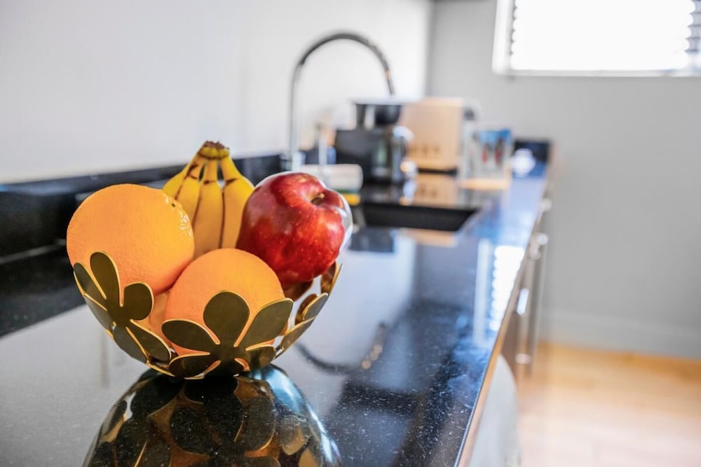 Great Location! 3 Spacious Units, Kitchen, Pool, Walk To The Beach