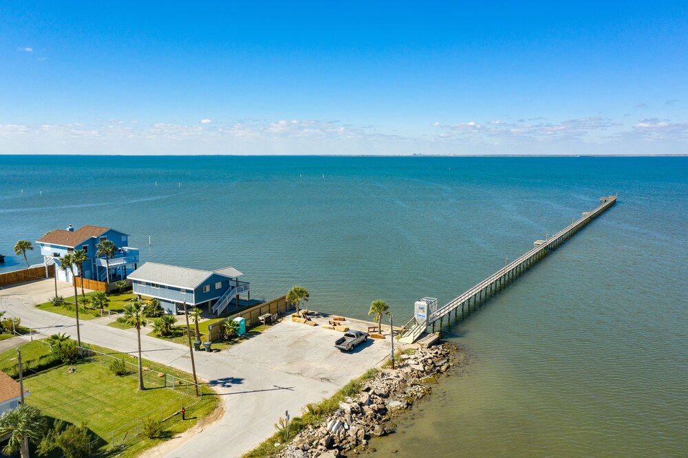 Private Beachfront Home w/ 2 Decks, Large Primary Loft, 2 Grills + Picnic Table