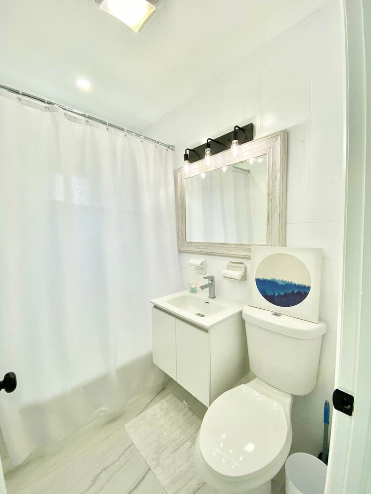 Winterhaven At The Carrington- 2 Bedroom 1 Bath Apartment-50% off Monthly rental