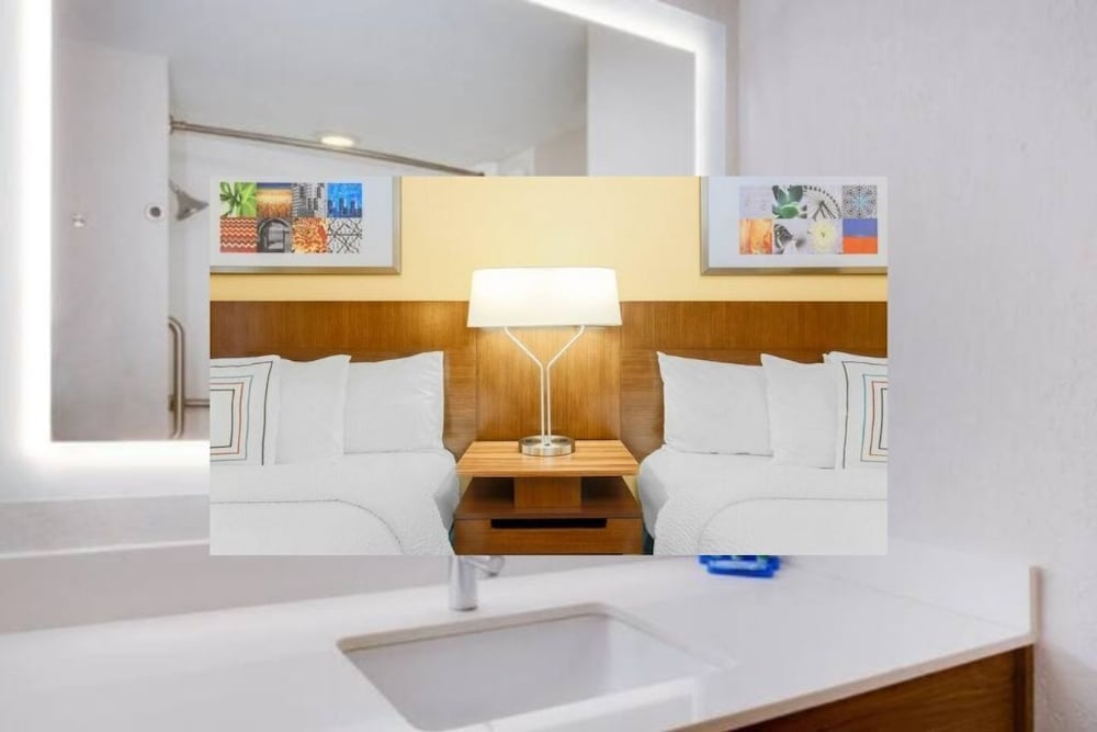 8610 Elm Fair Blvd, Tampa, FL 33610, USA