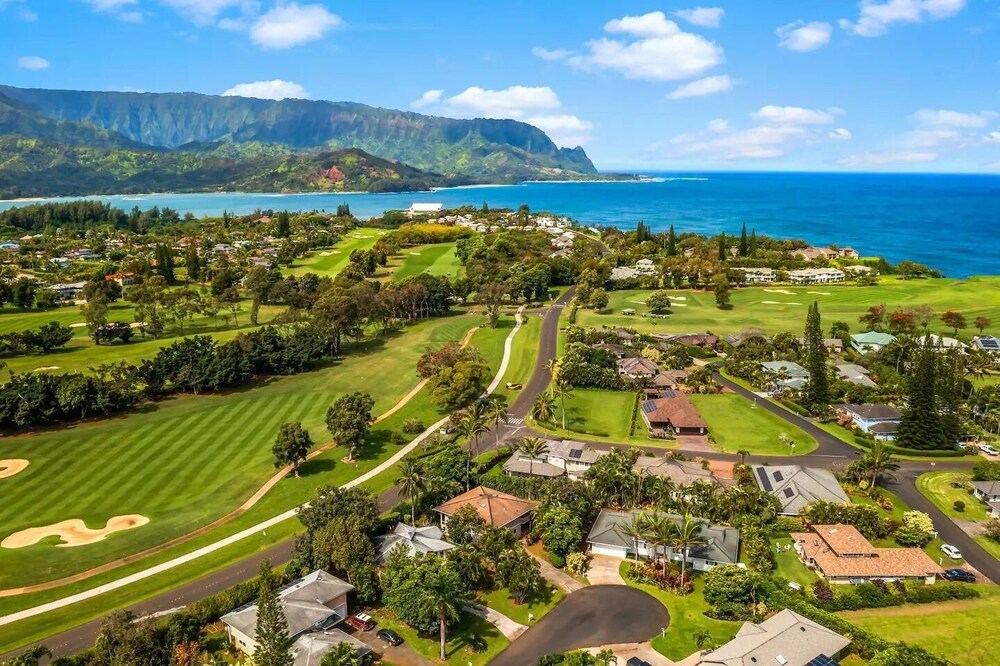 Luxe Private Princeville Getaway Near Hanalei Bay