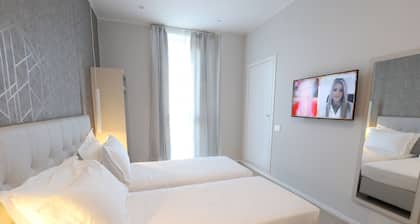 Cadorna Luxury Hotel
