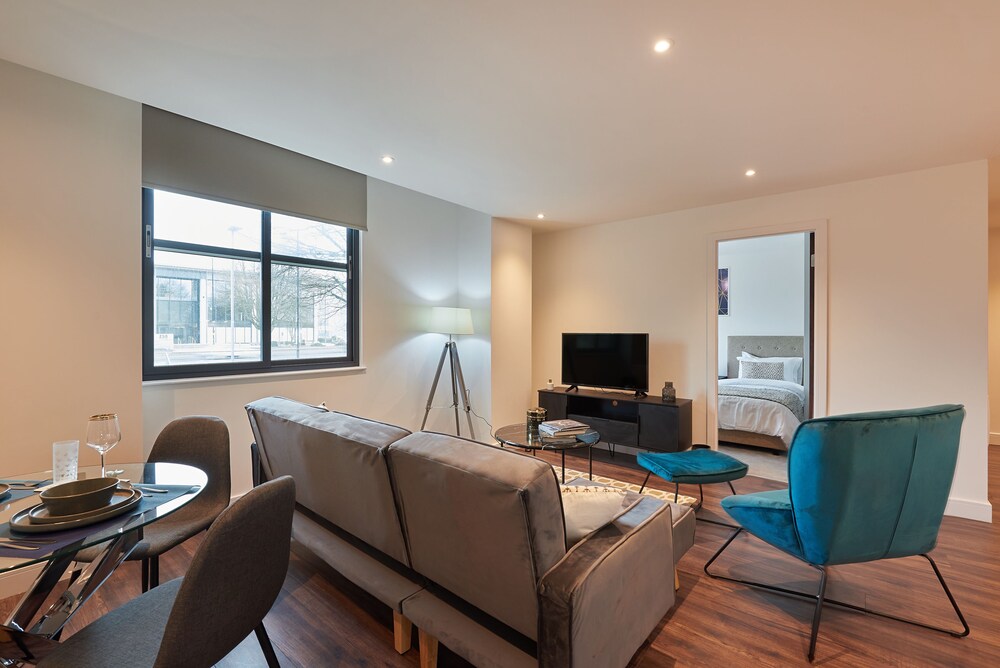 New Eton House Residence - 2B Flat