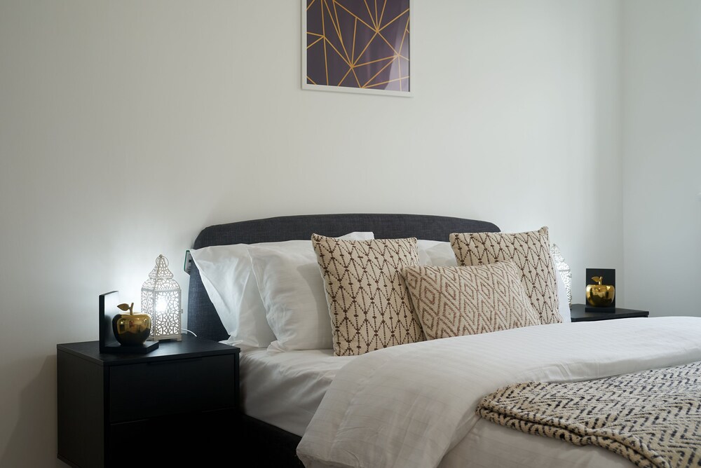 New Eton House Residence - 2B Flat