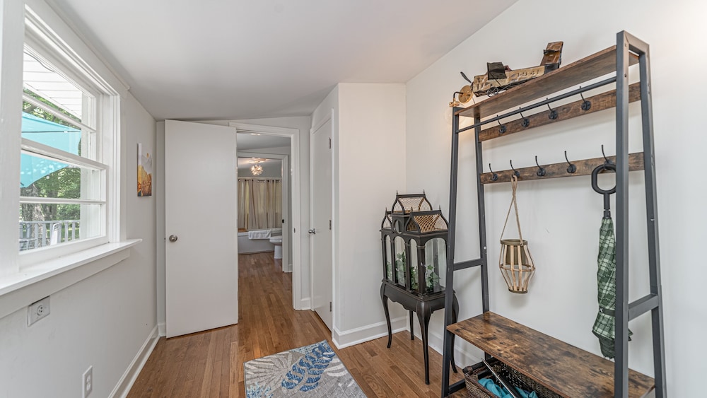 Remodeled Home in Five Points Huntsville FeWodirekt