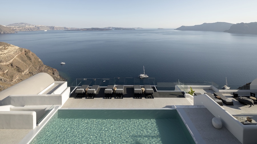 Hom Santorini