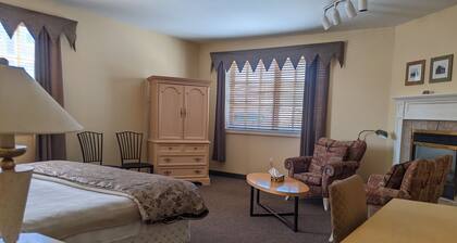 Stratford Suites