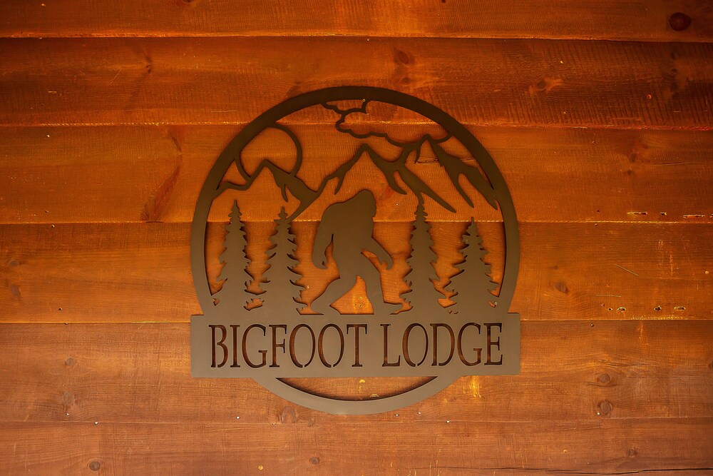 Bigfoot Lodge Room Four