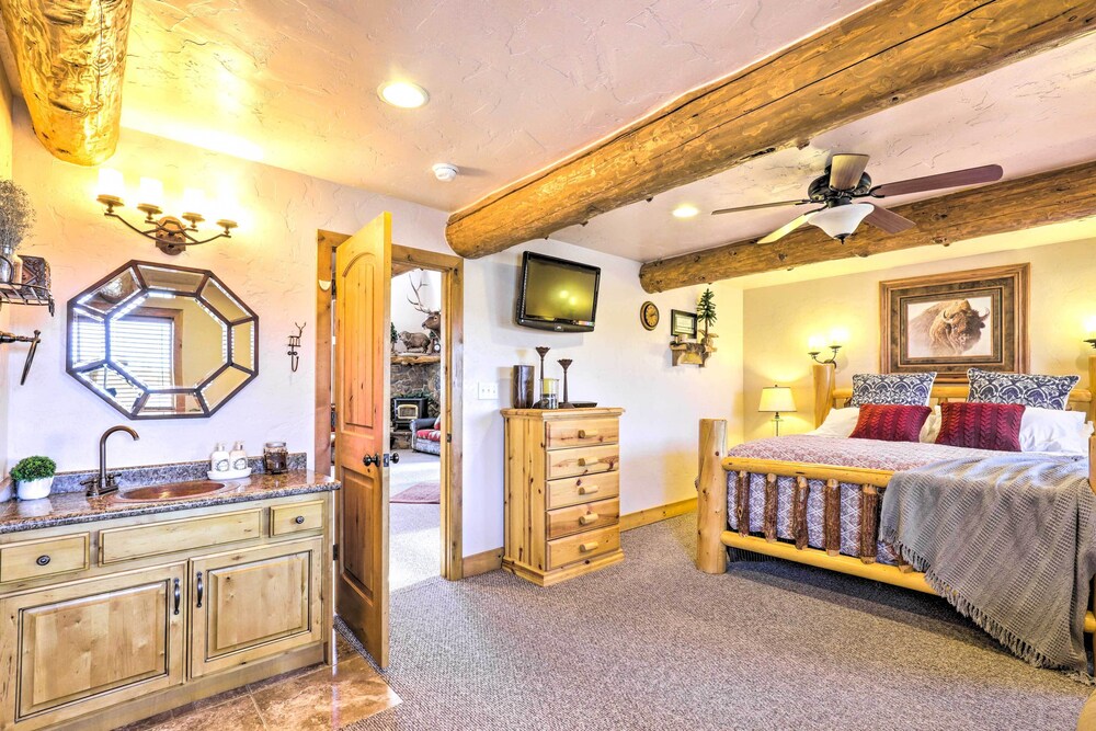 Rustic Sterling Cabin Walk to Palisade Lake! Sanpete County Vrbo