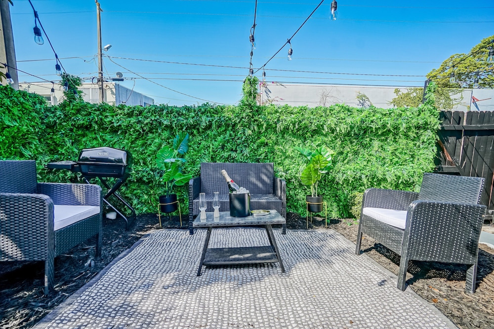 Luxurious Suite with a Beautiful Terrace