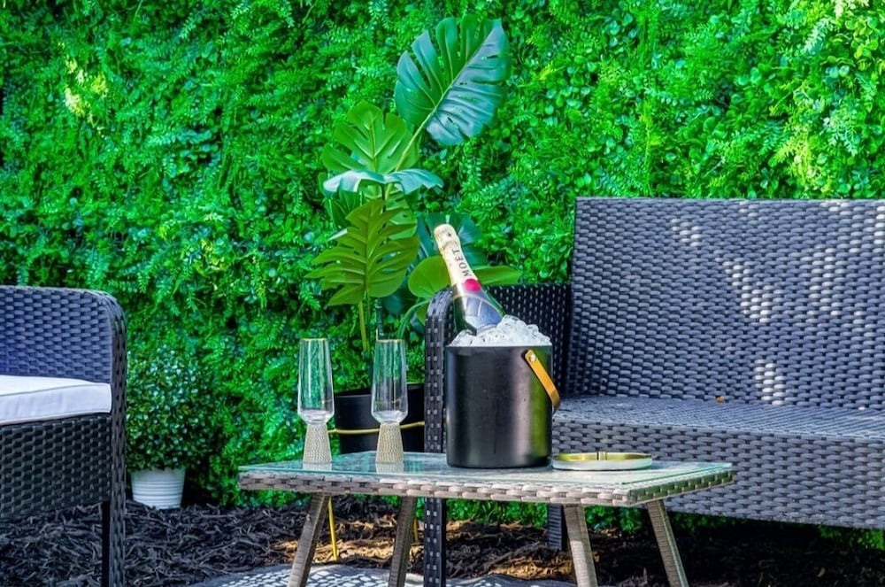 Luxurious Suite with a Beautiful Terrace