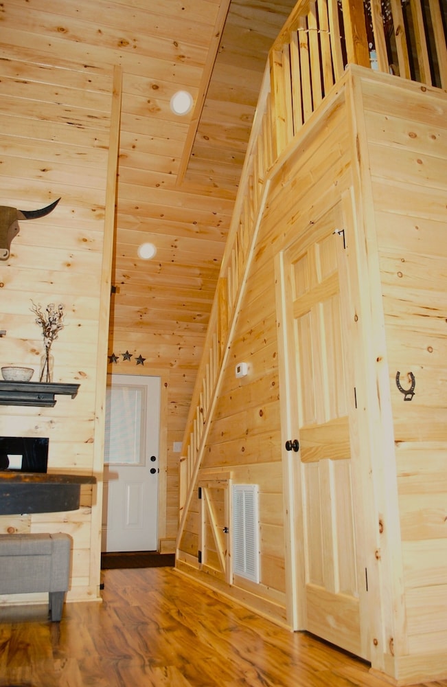 The Loft at Blue Sky Ranch: Perfect for Couples!