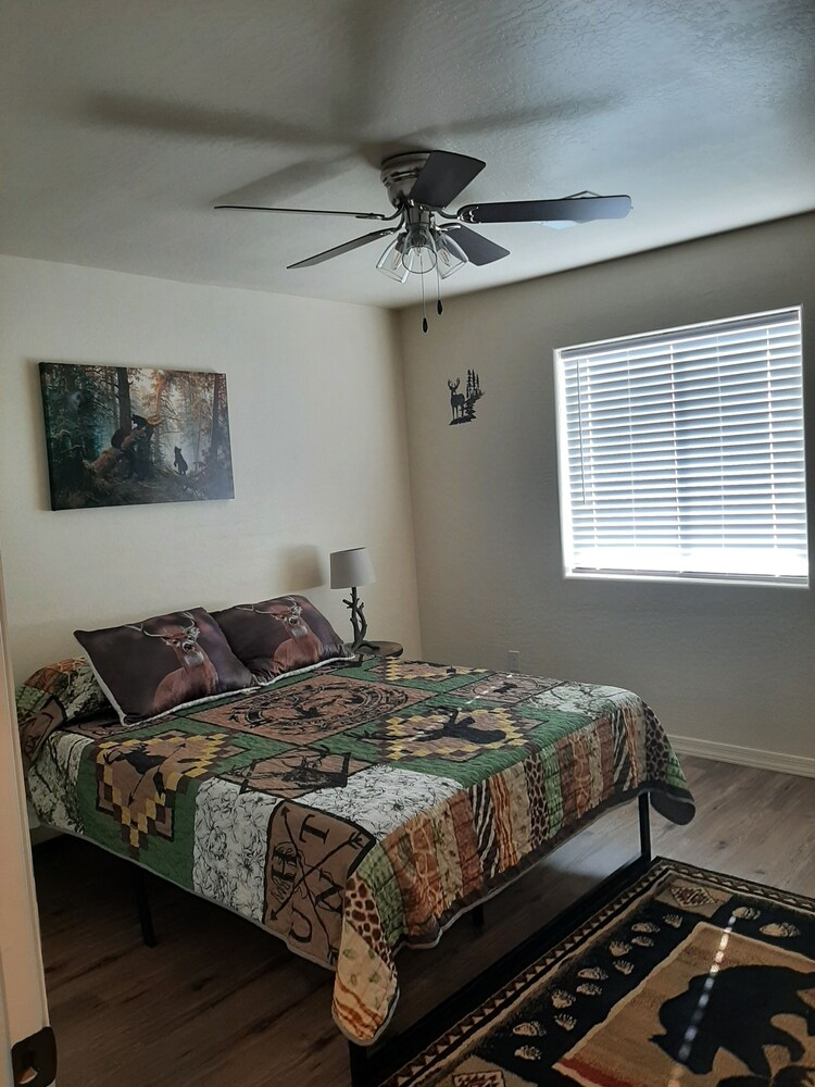 New 3 bedroom house 10 minute from Roosevelt lake. Tonto Basin Vrbo