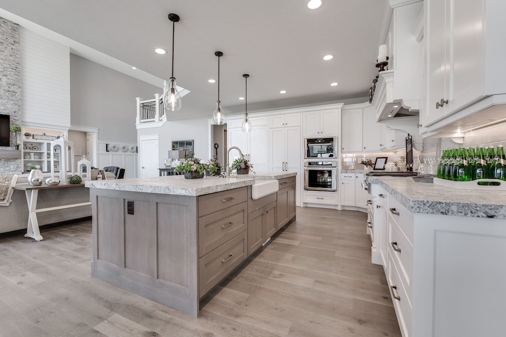 Gorgeous home with large kitchen and huge yard