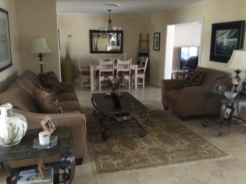 QUIET neighborhood 3 bedroom, 2 bath, Includes large pool! MINUMUM age is 50.