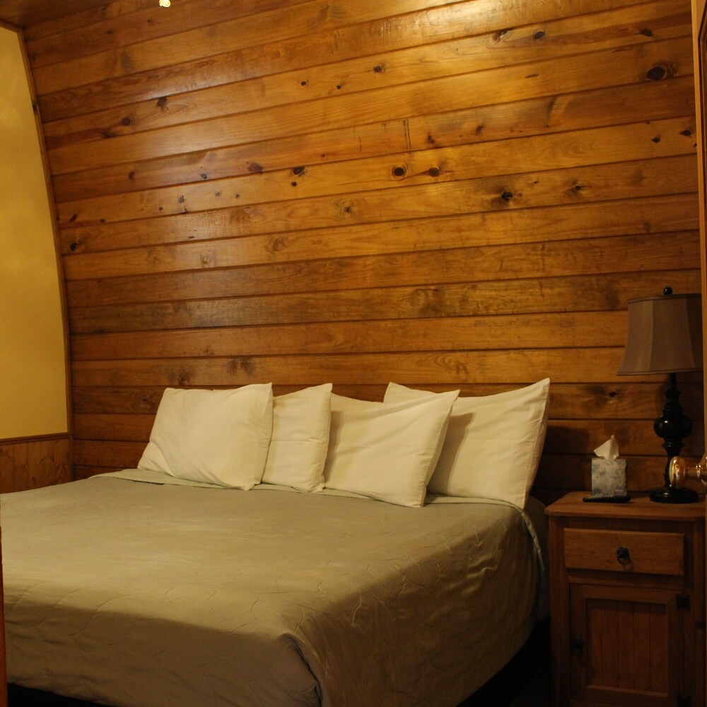 Lakeview Celebration Cabin - 406F