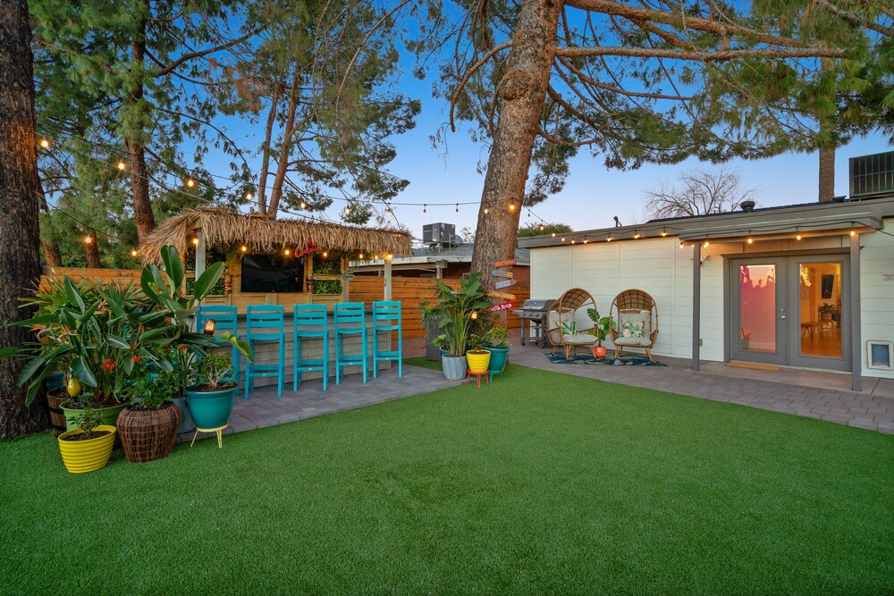 TropicanaCabana -HeatedPool- TikiBar-Gym